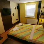 & Pool Prestige Ivica 3*