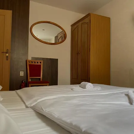 & Pool Prestige Ivica Апарт-отель 3*