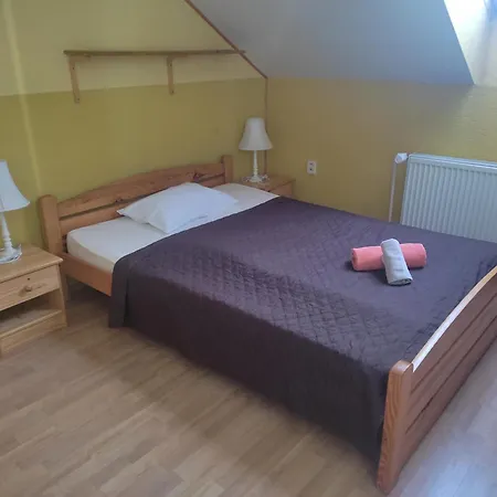 & Pool Prestige Ivica Hotel apartamentowy