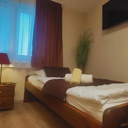 & Pool Prestige Ivica 3*