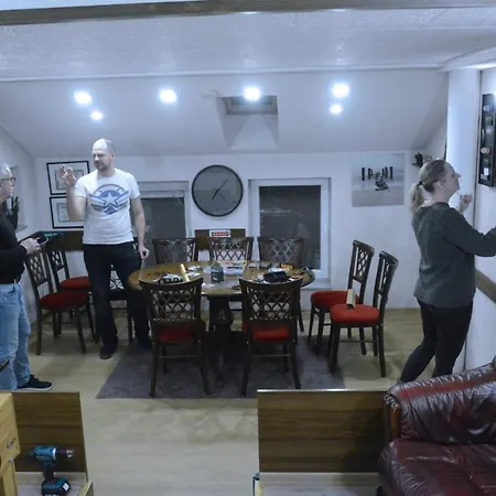 & Pool Prestige Ivica Апарт-отель Марианка