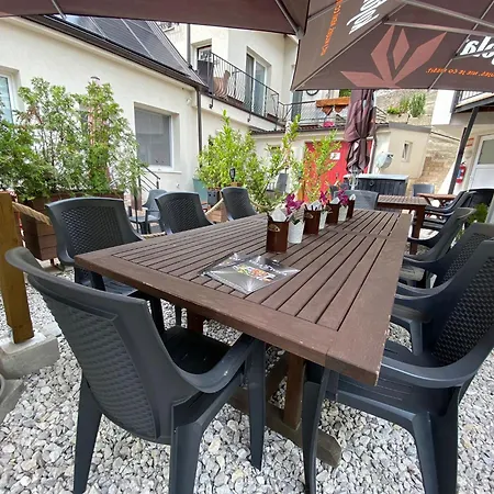 & Pool Prestige Ivica Apart-hotel Marianka