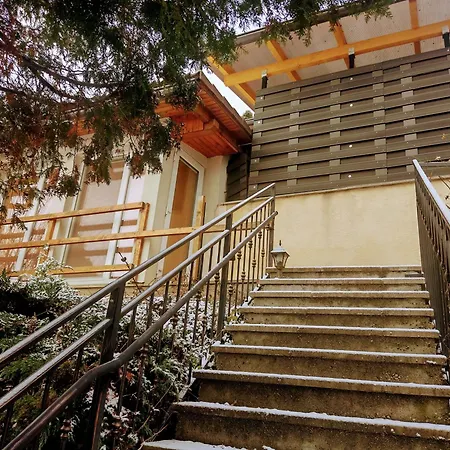 Apart-hotel & Pool Prestige Ivica 3*