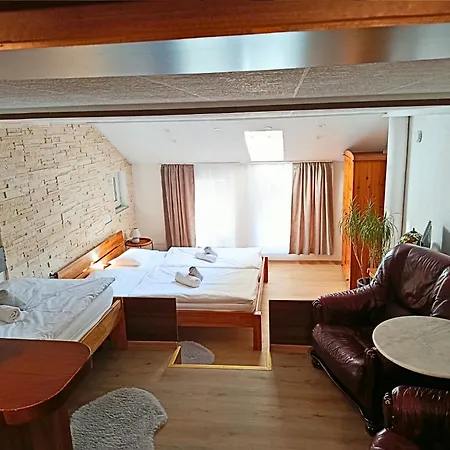 & Pool Prestige Ivica Апарт-отель