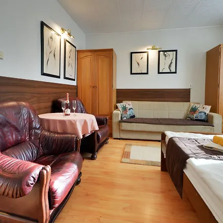 & Pool Prestige Ivica 3*