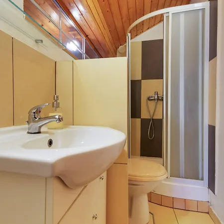 Apart-hotel & Pool Prestige Ivica Marianka