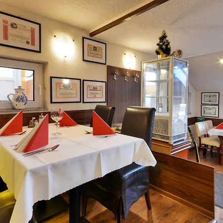 & Pool Prestige Ivica Marianka