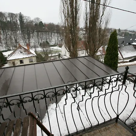 Apart-hotel & Pool Prestige Ivica Marianka