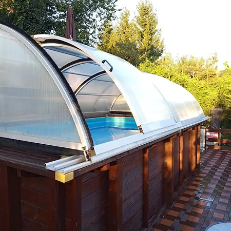 & Pool Prestige Ivica Ξενοδοχείο με διαμερίσματα Marianka